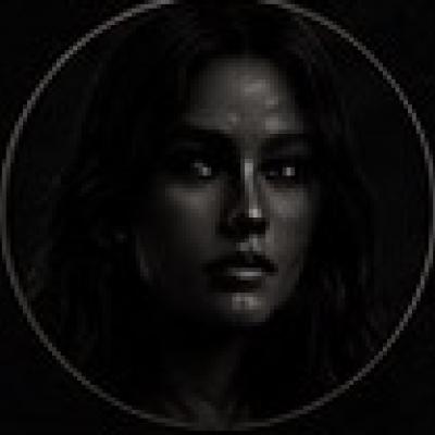 Portrait de Elara
